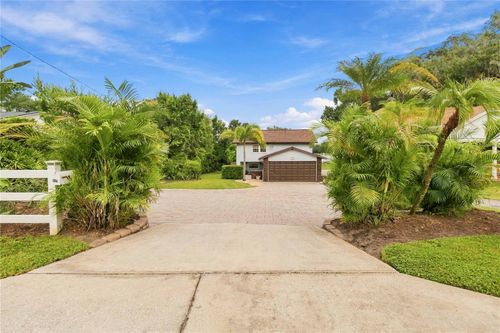 619 Gatlin Ave, Orlando, FL, 32806-6915 | Card Image