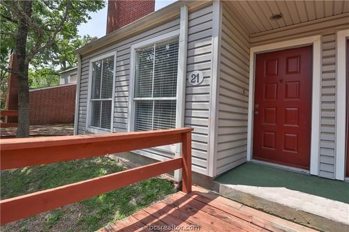 apt-21-1500 Olympia Way, College Station, TX, 77840-3562 | Card Image