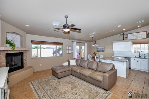 11522 E 26th Ln, Yuma, AZ, 85367-4938 | Card Image