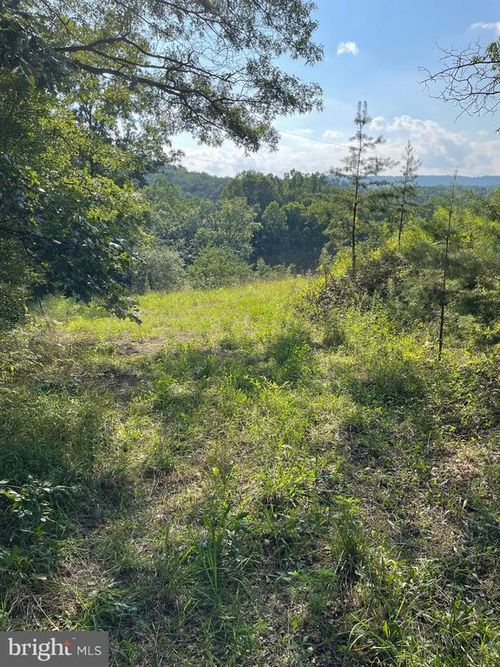 245 Stahle Rd, WARFORDSBURG, PA, 17267-8186 | Card Image