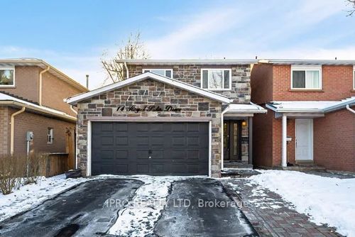 14 Royal Palm Dr, Brampton, ON, L6Z1P5 | Card Image