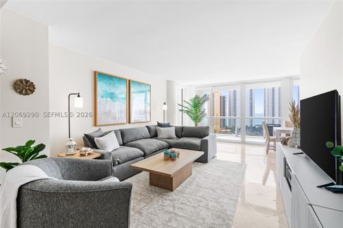 1752-16500 Collins Ave, Sunny Isles Beach, FL, 33160-4590 | Card Image