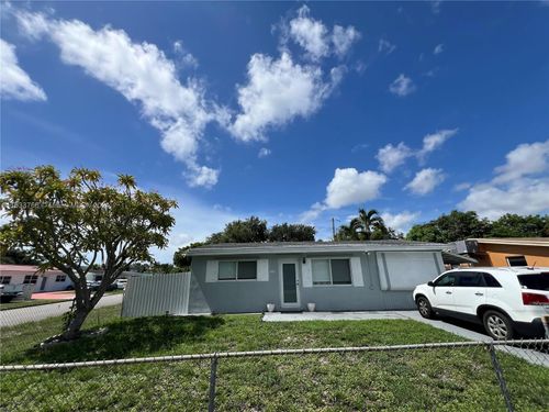 6100 Madison St, Hollywood, FL, 33023-1353 | Card Image