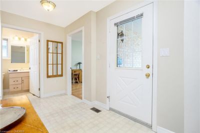 5 Ashcroft Crt, House other with 3 bedrooms, 3 bathrooms and 2 parking in Guelph ON | Image 3