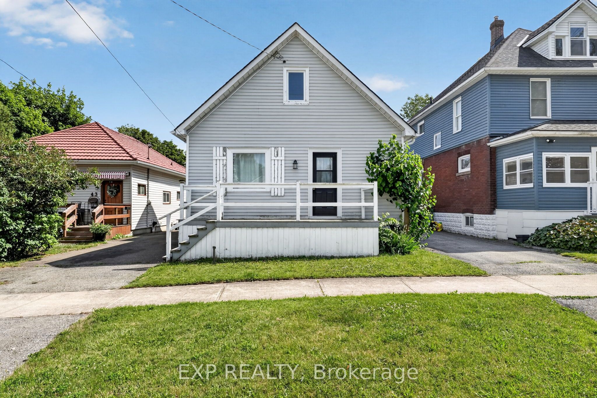 Residential in Fort Erie 3