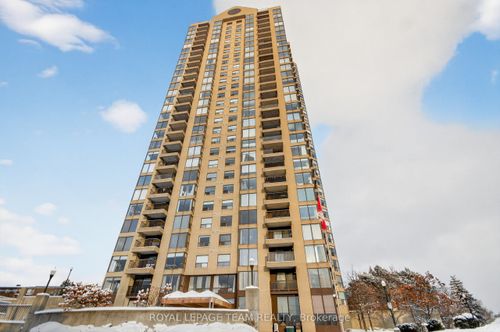 {{alt}} | Card Image