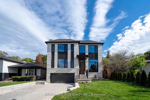 35 Foxwarren Dr, North York, ON, M2K1L1 | Card Image