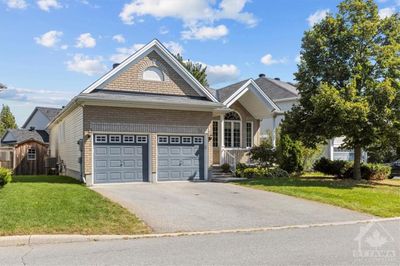 78 Monterossa St, House other with 3 bedrooms, 2 bathrooms and 4 parking in Stittsville ON | Image 2