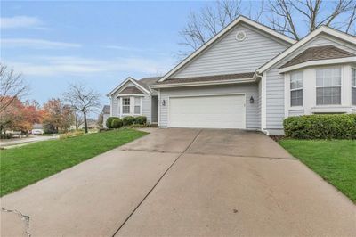 4501 S Kendall Drive, Home with 2 bedrooms, 3 bathrooms and null parking in Independence MO | Image 3