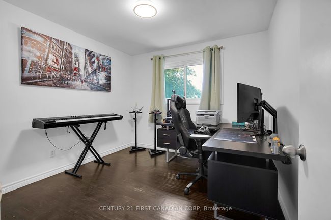 1 Buchan Rd, House other with 4 bedrooms, 2 bathrooms and 3 parking in London ON | Image 17