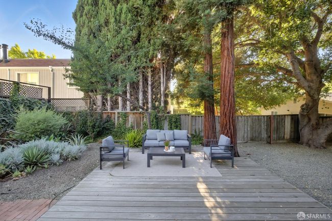 206 Donohoe St, House other with 3 bedrooms, 3 bathrooms and 3 parking in East Palo Alto CA | Image 5