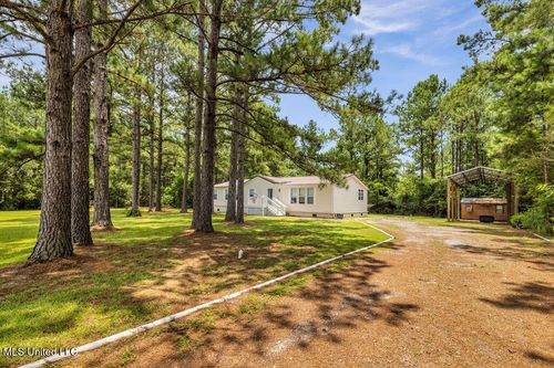 20171 Gordon St, Saucier, MS, 39574-6031 | Card Image