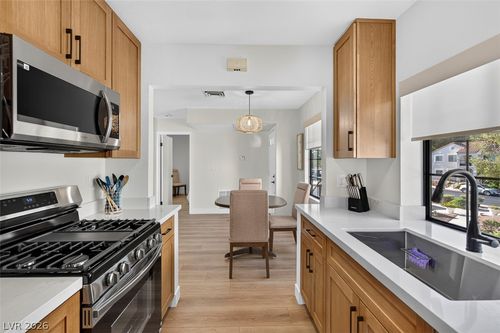 201-4854 Nara Vista Way, Las Vegas, NV, 89103-4708 | Card Image