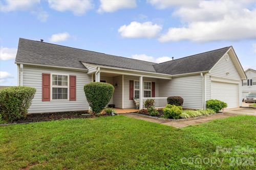 9704 Aventide Lane, Charlotte, NC, 28215 | Card Image