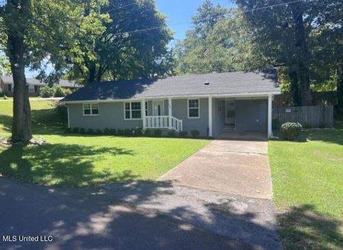 204 Chatham Dr, Holly Springs, MS, 38635-3101 | Card Image