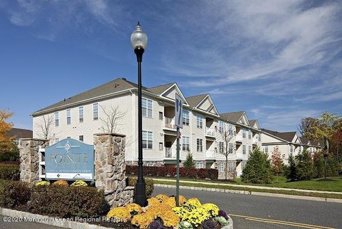 512 Timber Ridge Ct, Neptune, NJ, 07753-3022 | Card Image