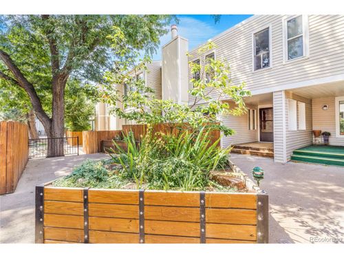23-1050 S Monaco Pkwy, Denver, CO, 80224-1640 | Card Image