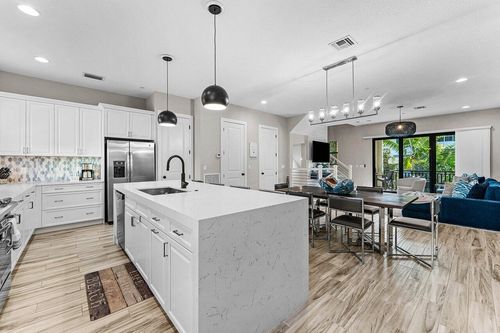 3017 Franklin Pl, Palm Beach Gardens, FL, 33418-6070 | Card Image