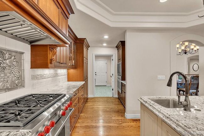 Kitchen | Image 13