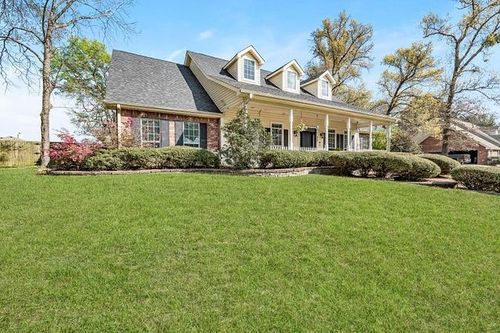 906 Millstone Ln, Chandler, TX, 75758-5711 | Card Image