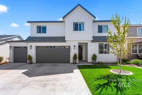 5338 S Snowden Ave, Meridian, ID, 83642-8685 | Card Image