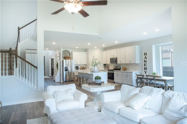 770 Leadtree Loop, House other with 4 bedrooms, 3 bathrooms and 3 parking in Buda TX | Image 12