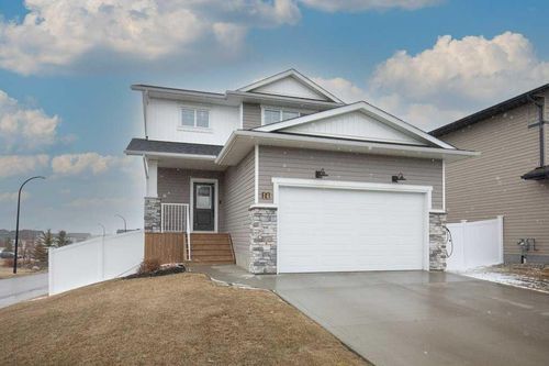14 Thayer Close, Red Deer, AB, T4P0W7 | Card Image