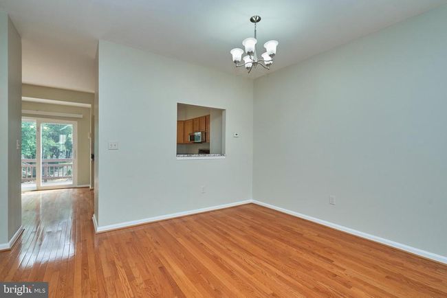 6362 Dakine Cir, Townhouse with 3 bedrooms, 4 bathrooms and null parking in SPRINGFIELD VA | Image 18