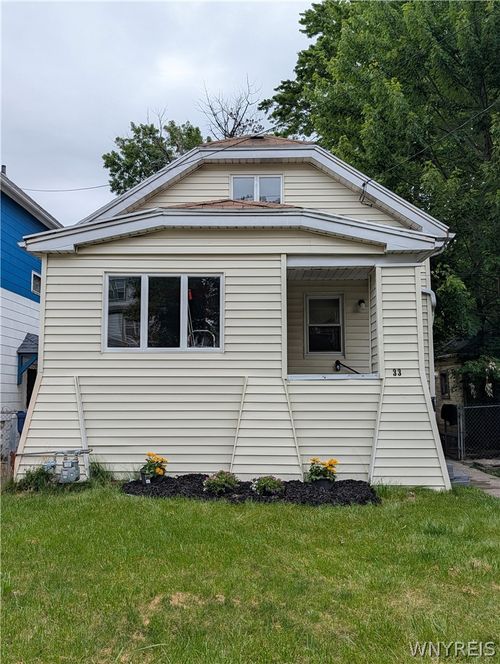 33 Argus St, Buffalo, NY, 14207-1217 | Card Image