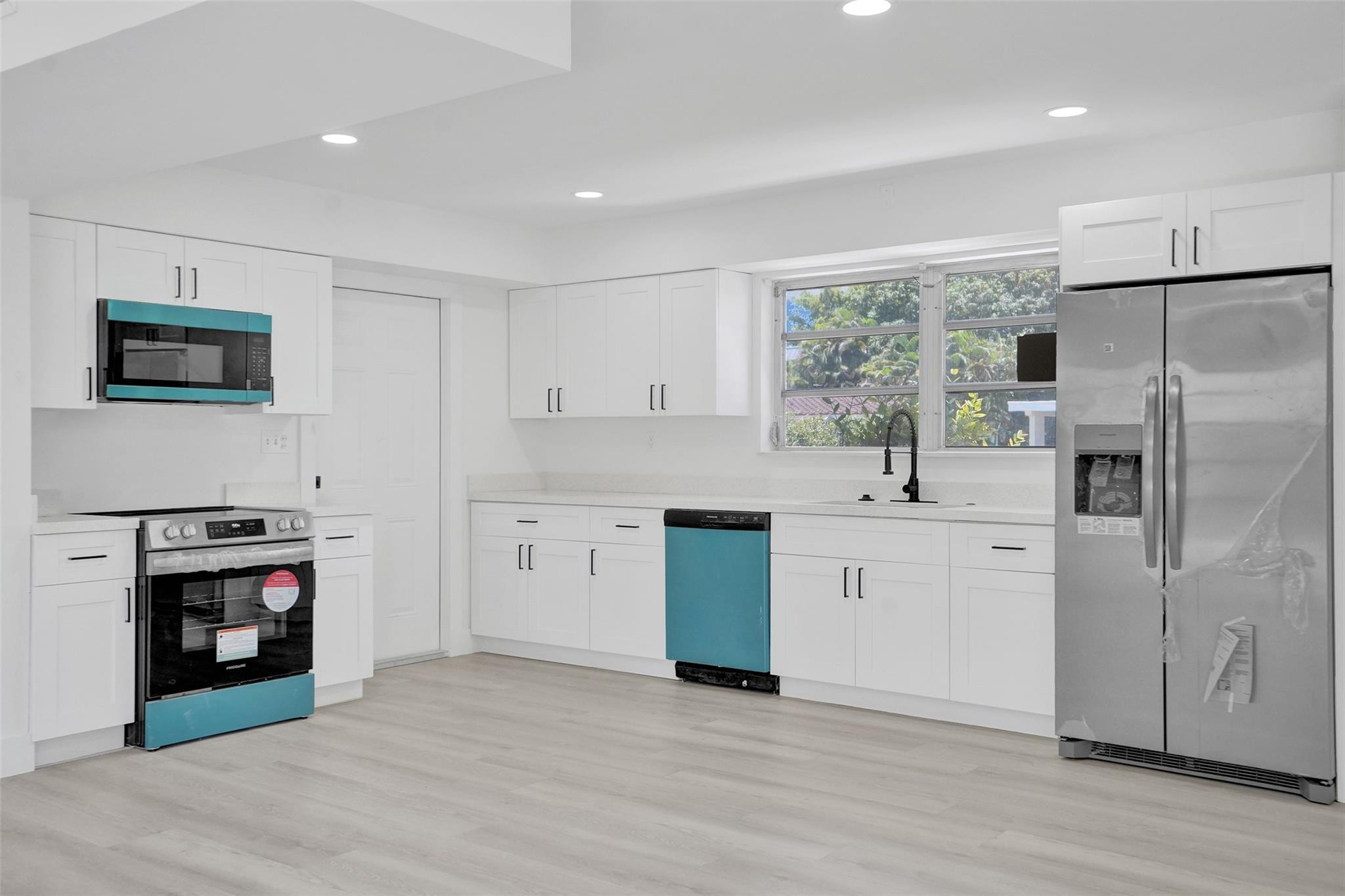 Residential in Oakland Park 5