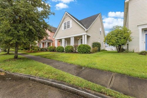 217 Trillium Ave, Summerville, SC, 29483-5564 | Card Image