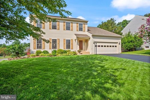 10324 Winged Elm Cir, MANASSAS, VA, 20110-2713 | Card Image
