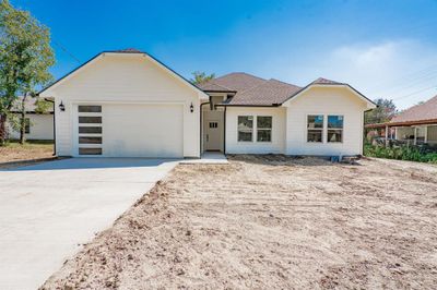 View of ranch-style house | Image 3