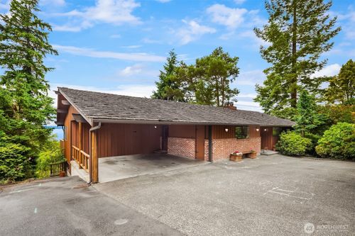 19212 94th Ave W, Edmonds, WA, 98020-2552 | Card Image