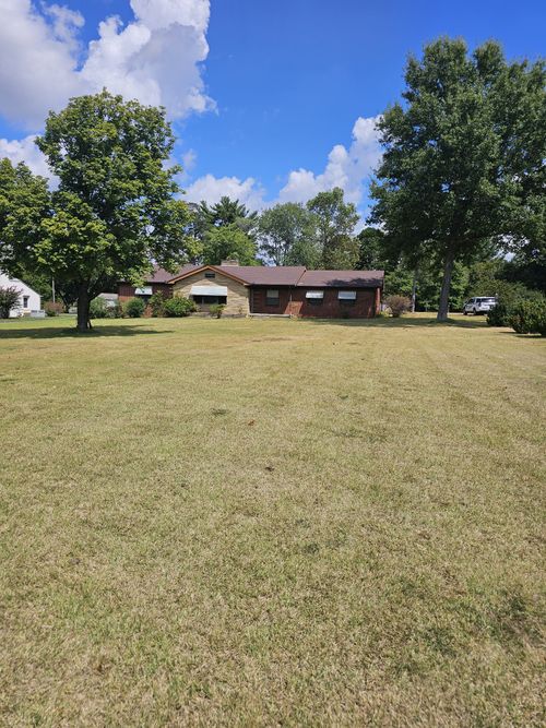 1026 Union St, Shelbyville, TN, 37160-2126 | Card Image