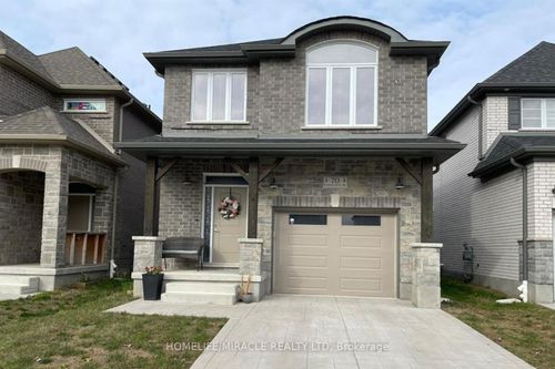 70 Pondcliffe Dr, Kitchener, ON, N2R0M3 | Card Image