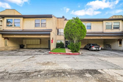 706-6100 Woodlake Pkwy, San Antonio, TX, 78244-1423 | Card Image