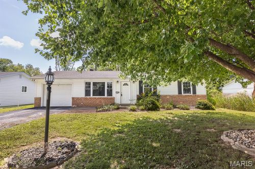 1308 Veile Dr, Belleville, IL, 62220-2964 | Card Image