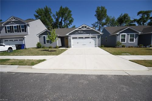 128 Bearing Way, Portsmouth, VA, 23702-2985 | Card Image