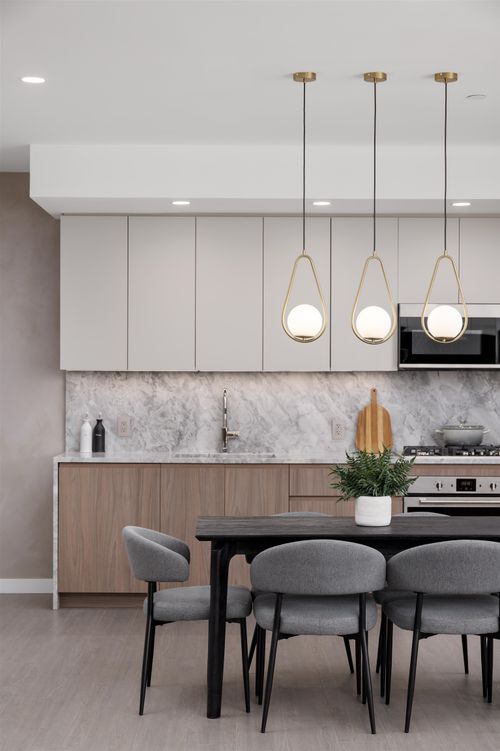 702-1175 Pinetree Way, Coquitlam, BC, V3B0Y1 | Card Image