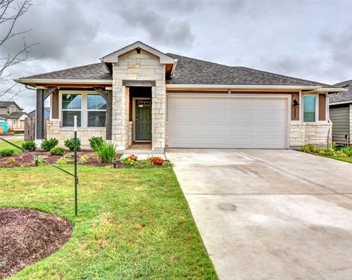 257 Fossil Dr, Kyle, TX, 78640-3640 | Card Image