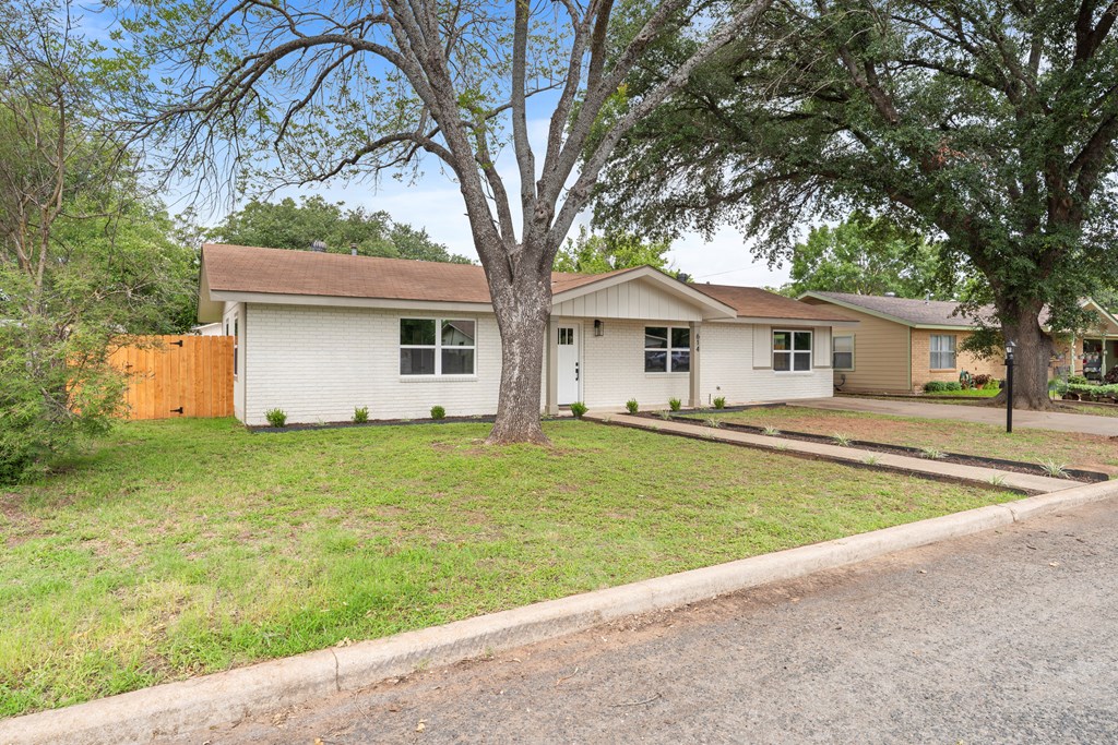 Residential in Fredericksburg 3
