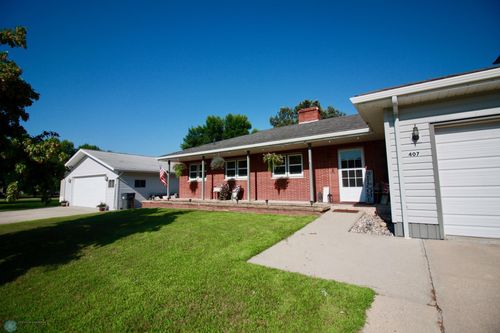 407 2nd Ave Sw, Hankinson, ND, 58041-4413 | Card Image