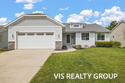 15265 Canterbury Ln, Grand Haven, MI, 49417-8351 | Card Image