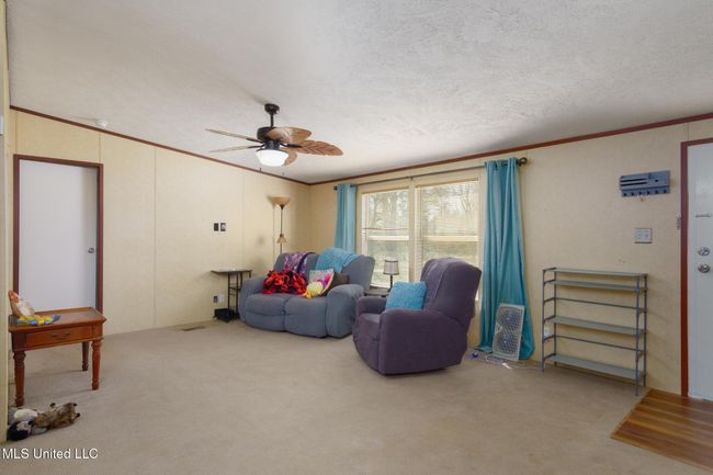 150 Pine Tree Drive-4 | Image 4