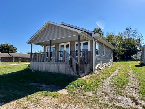 314 W Dale Street, Oakland City, IN, 47660 | Card Image