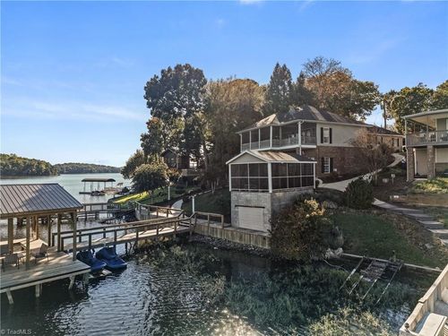 348 Shoreline Rd, New London, NC, 28127-9601 | Card Image