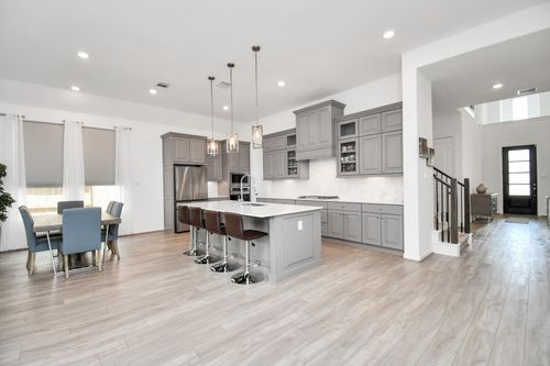 1354 Knollbridge Pointe Ln, Pinehurst, TX, 77362-4277 | Card Image