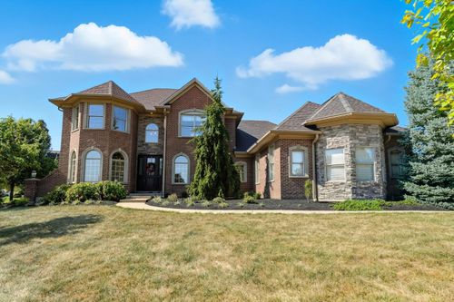 4625 Guildford Dr, West Chester, OH, 45069-8207 | Card Image