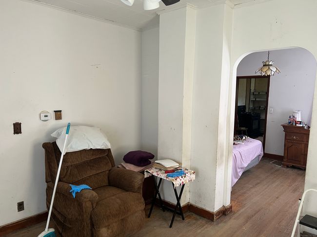120 - 118-120 Myrtle Ave, Home with 4 bedrooms, 2 bathrooms and null parking in Ansonia CT | Image 9